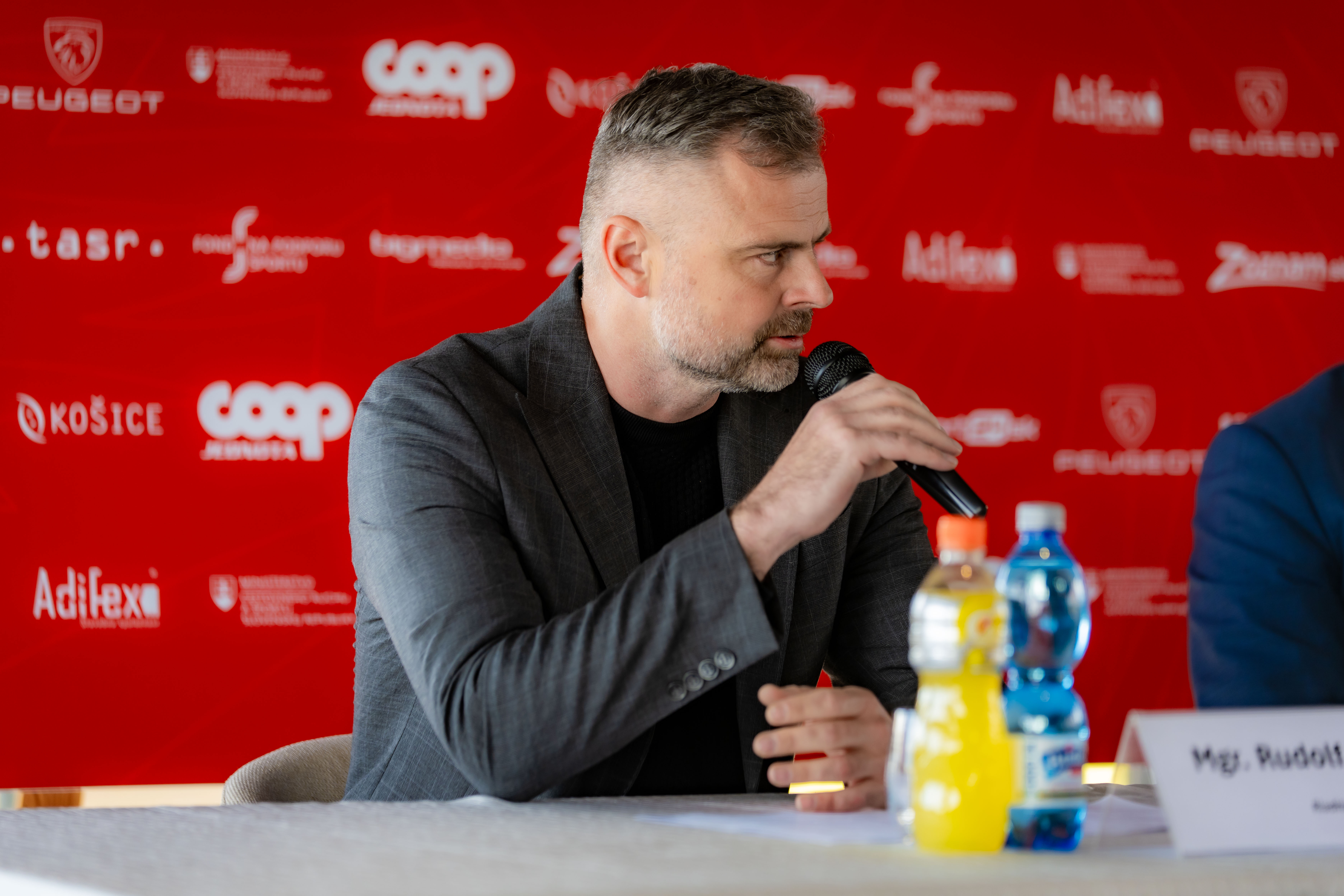 Tlacovy brifing - NTC Kosice-1-12